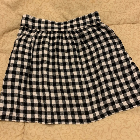 Old Navy Other - 🛍Fun twirly skirt by Old Navy - size 10/12 Medium